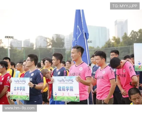 以快递员足球俱乐部为核心探讨基层体育文化发展与社区凝聚力建设路径